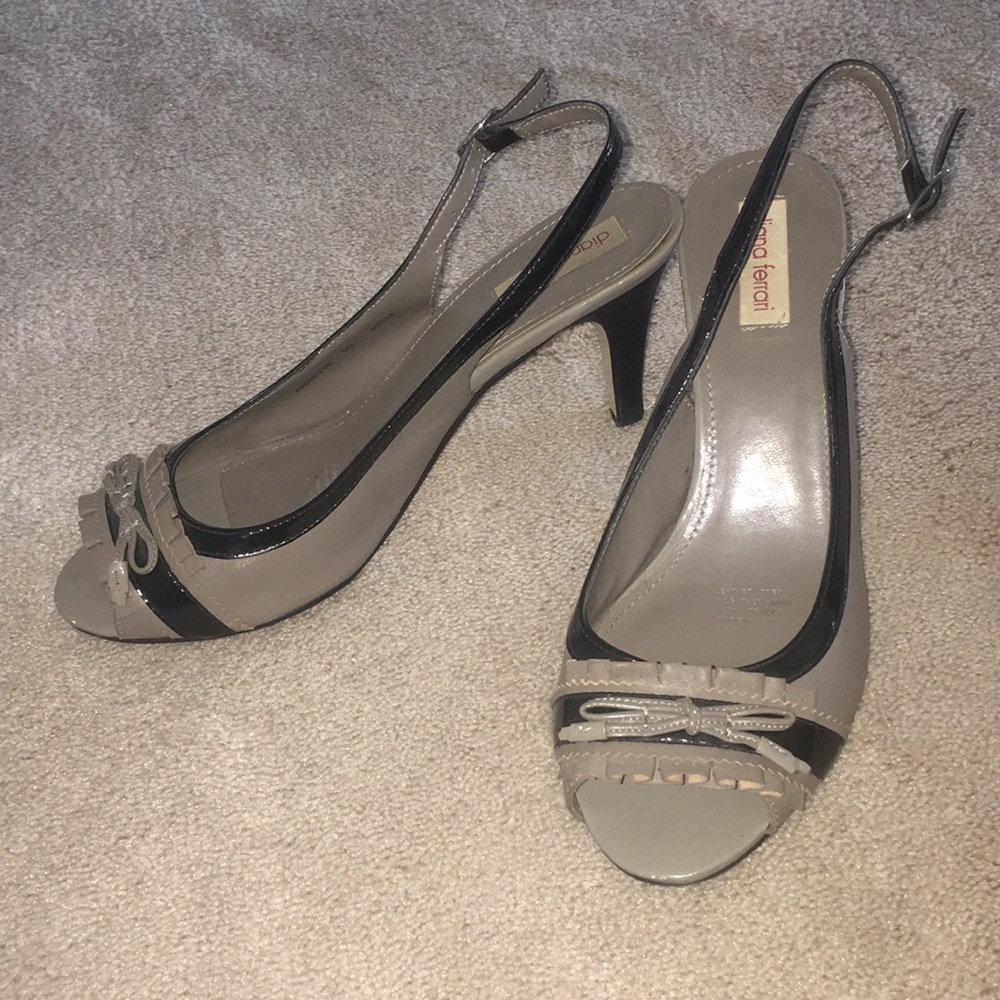 Ruffle slingbacks